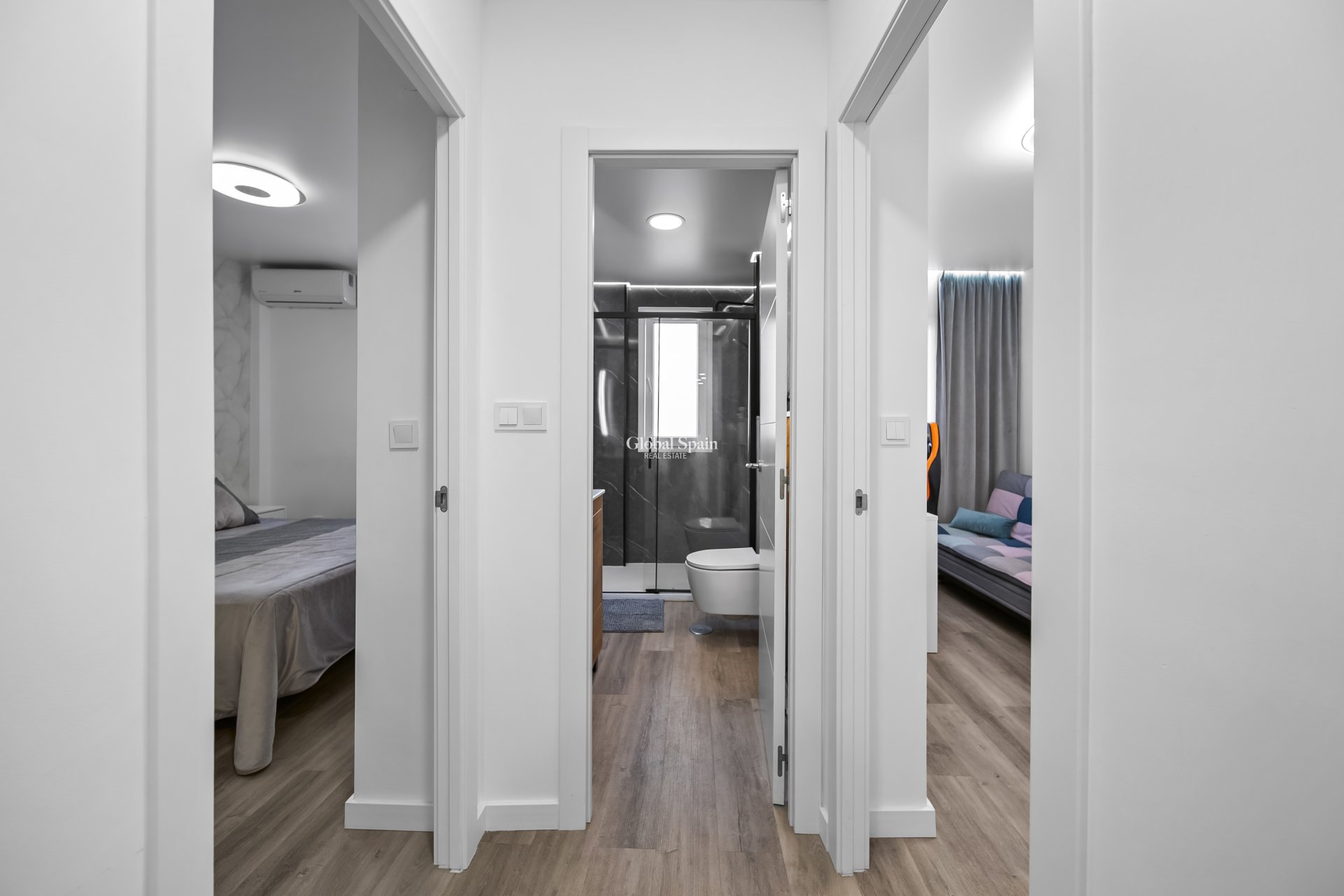 Wiederverkauf - Wohnung -
TORREVIEJA - Centro