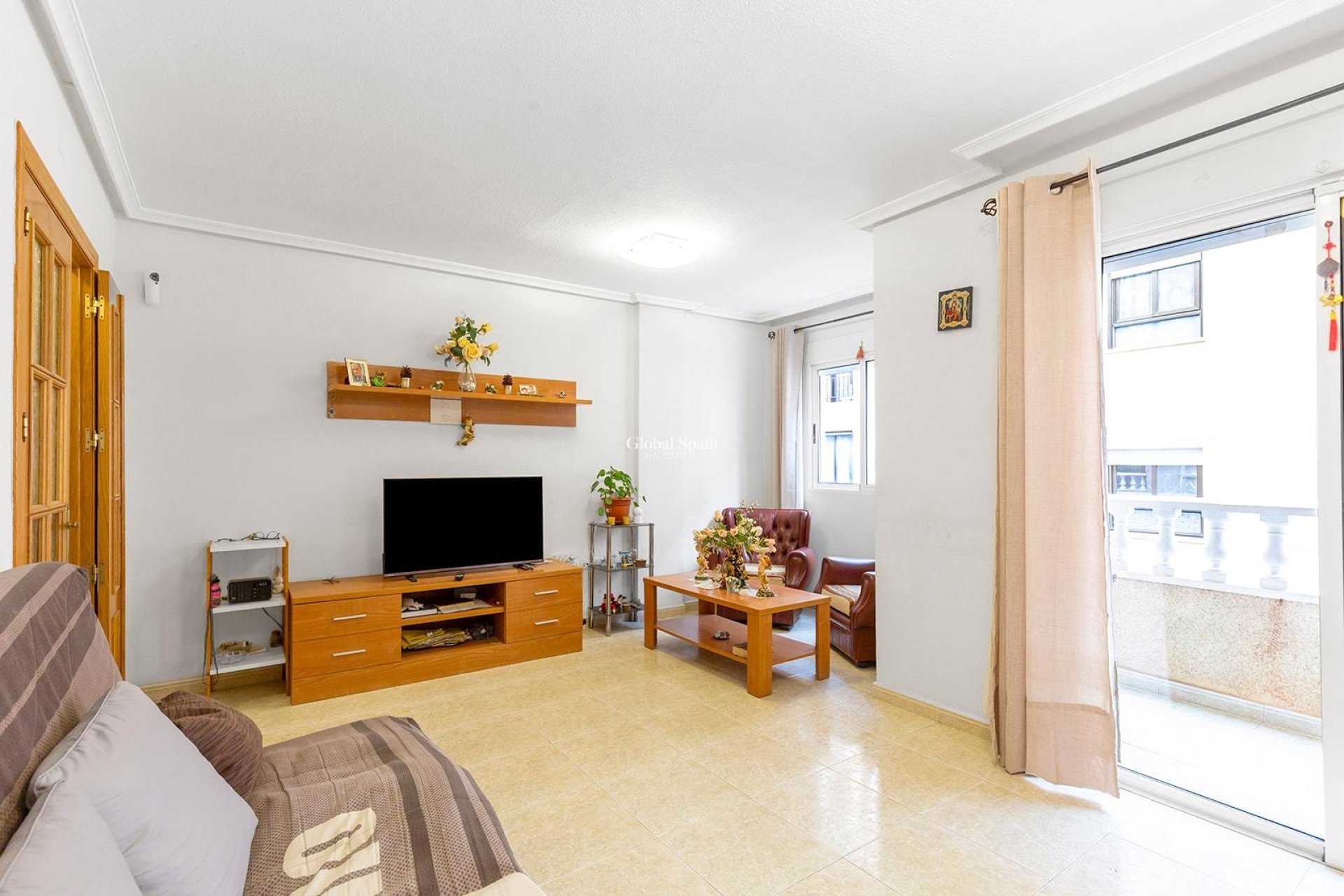 Wiederverkauf - WOHNUNG -
TORREVIEJA - Centro