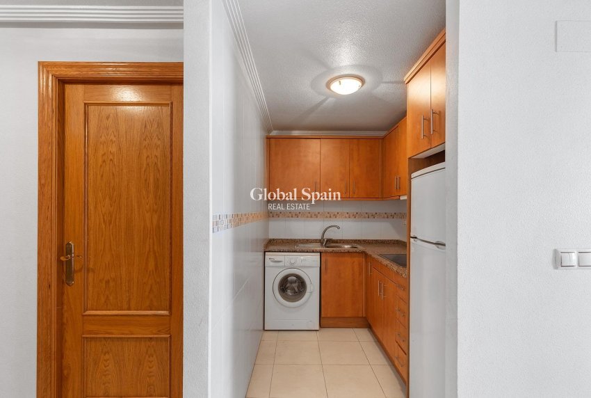 Wiederverkauf - WOHNUNG -
TORREVIEJA - Centro