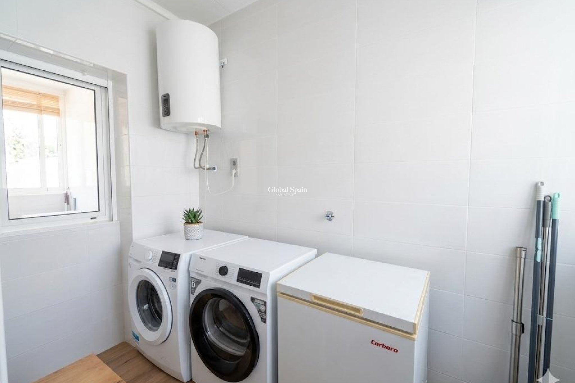 Wiederverkauf - WOHNUNG -
TORREVIEJA - Centro