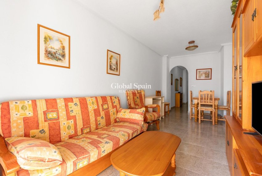 Wiederverkauf - WOHNUNG -
TORREVIEJA - Centro