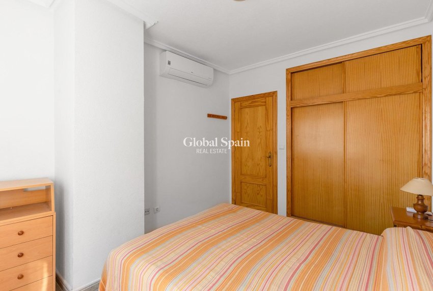 Wiederverkauf - WOHNUNG -
TORREVIEJA - Centro