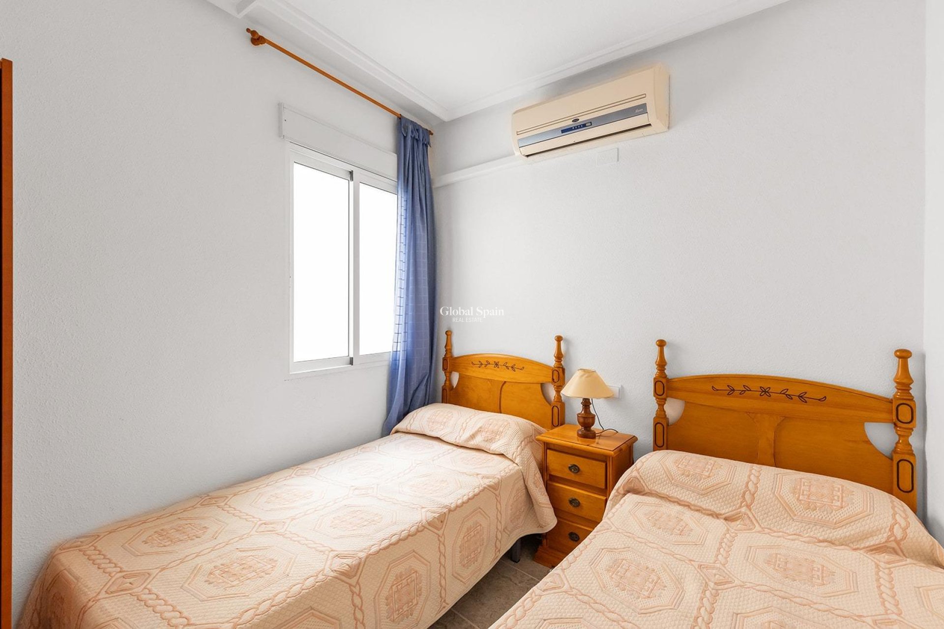 Wiederverkauf - WOHNUNG -
TORREVIEJA - Centro