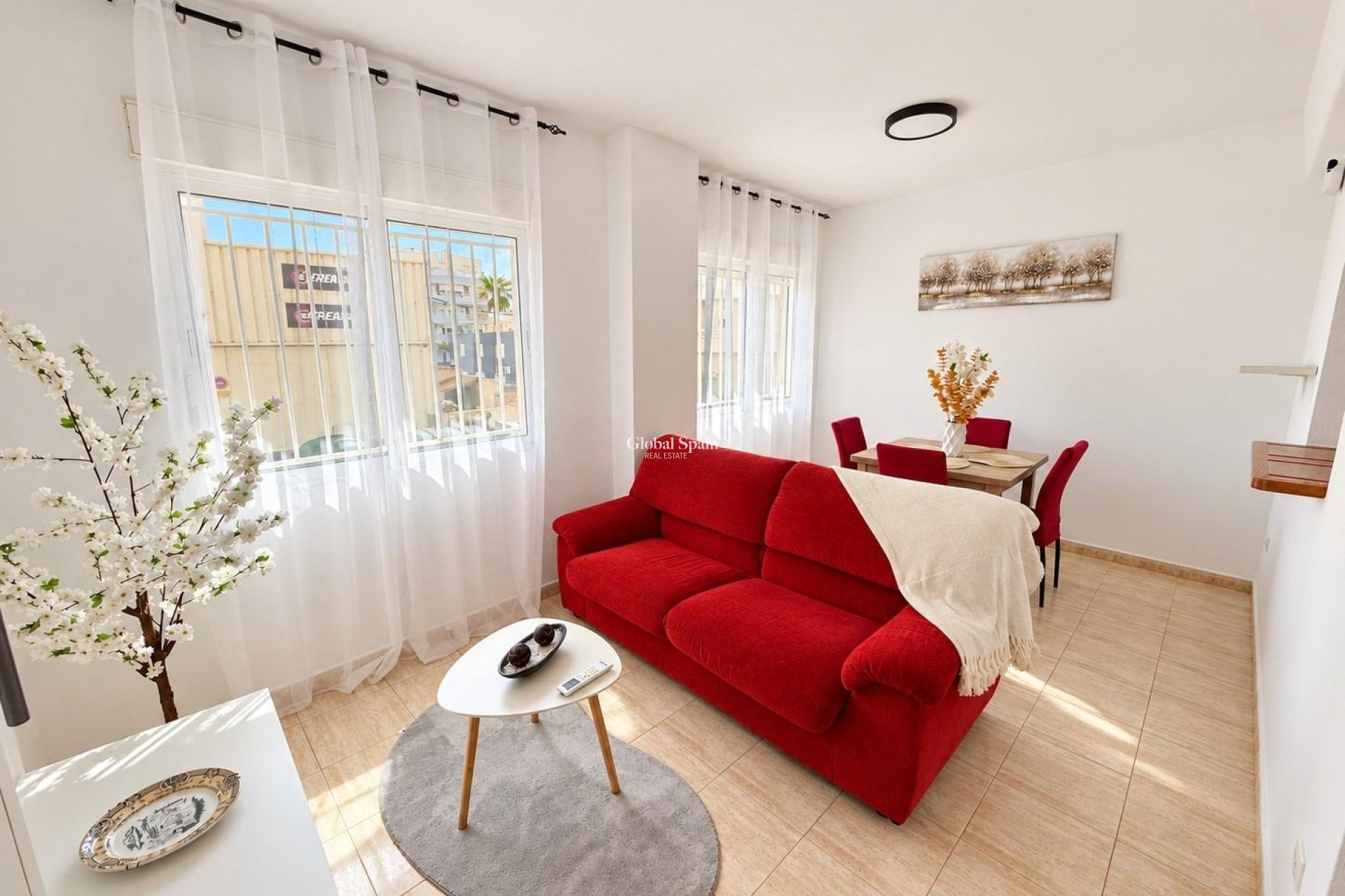 Wiederverkauf - WOHNUNG -
TORREVIEJA - Centro