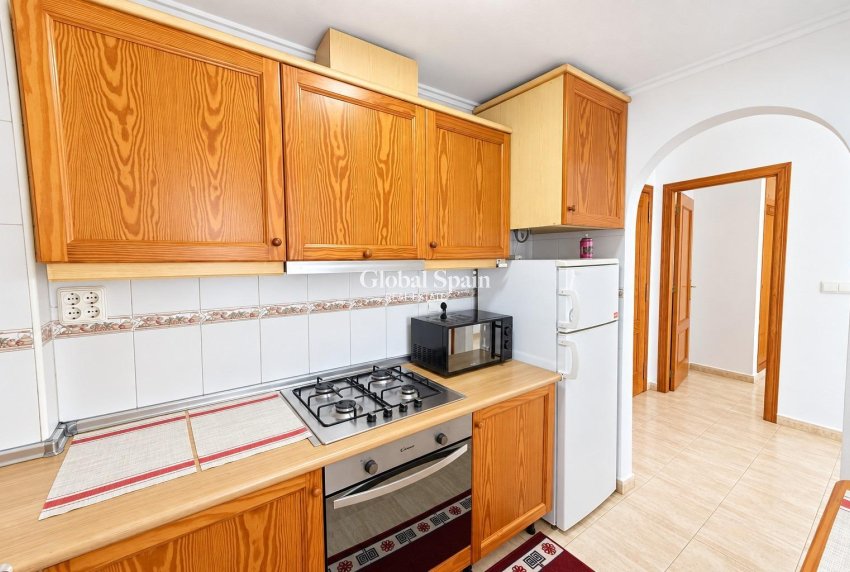 Wiederverkauf - WOHNUNG -
TORREVIEJA - Centro