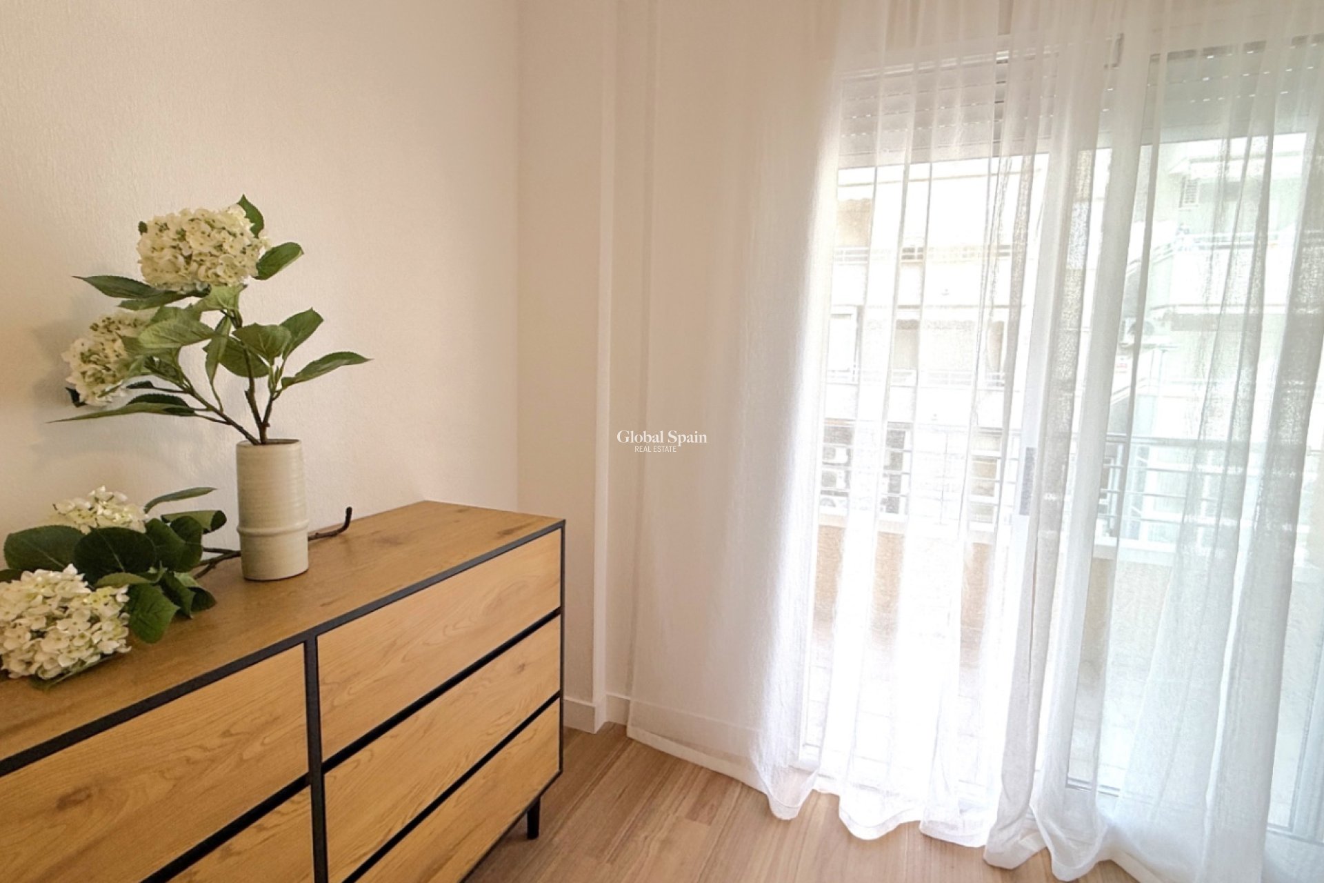 Wiederverkauf - Wohnung -
TORREVIEJA - Costa Blanca Sur