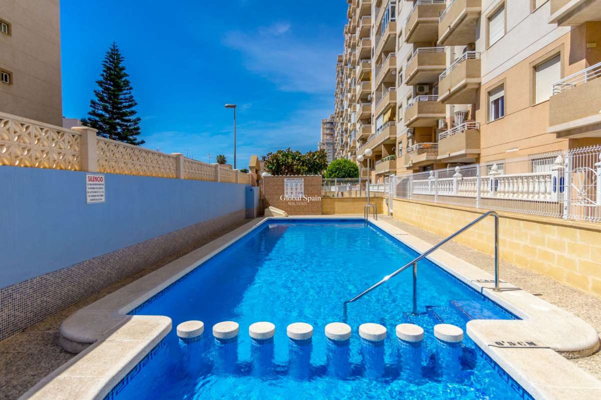 Wiederverkauf - WOHNUNG -
TORREVIEJA - Costa Blanca
