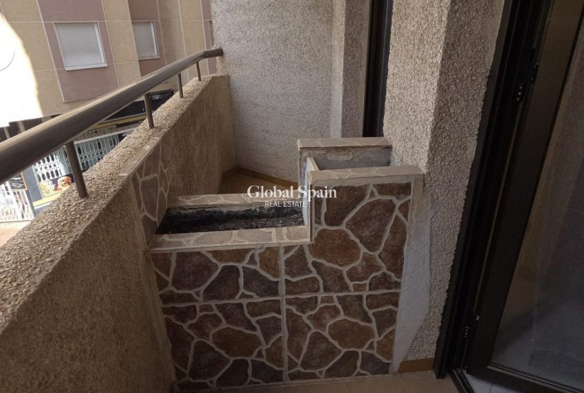 Wiederverkauf - WOHNUNG -
TORREVIEJA - Costa Blanca