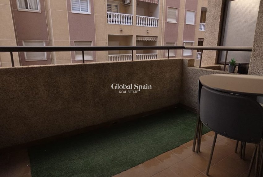 Wiederverkauf - WOHNUNG -
TORREVIEJA - Costa Blanca