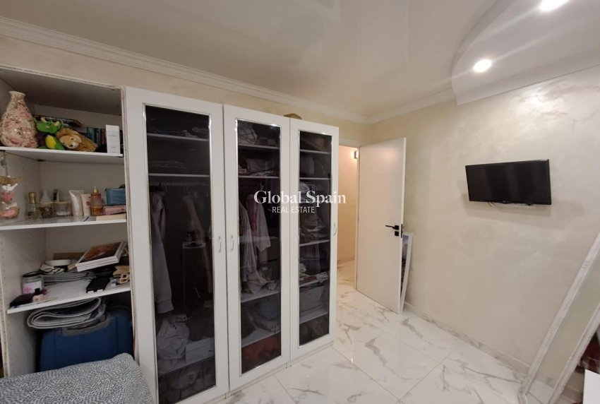 Wiederverkauf - WOHNUNG -
TORREVIEJA - Costa Blanca