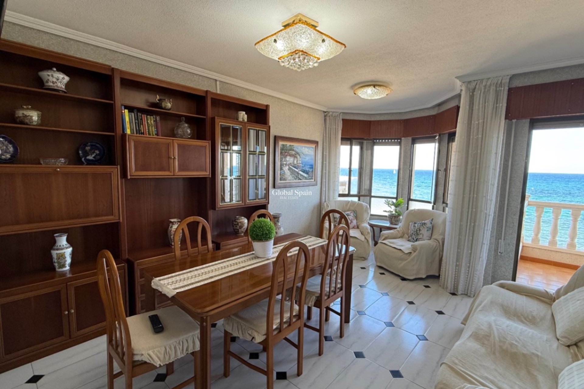 Wiederverkauf - WOHNUNG -
TORREVIEJA - Costa Blanca