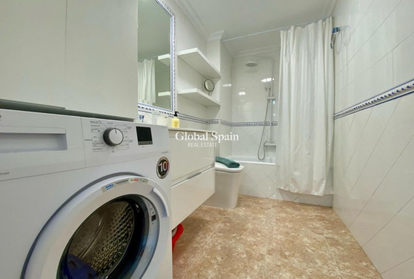 Wiederverkauf - WOHNUNG -
TORREVIEJA - Costa Blanca