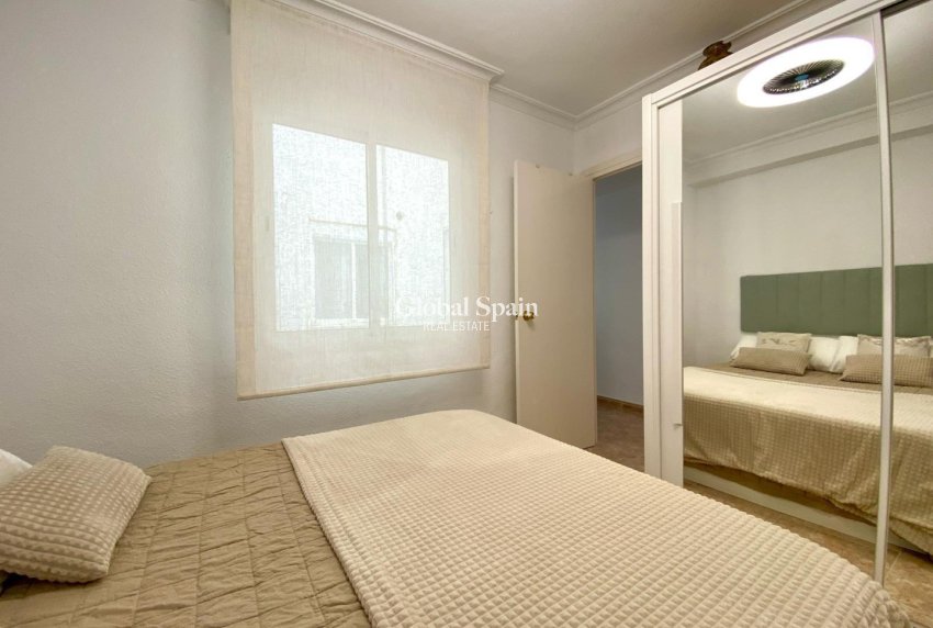 Wiederverkauf - WOHNUNG -
TORREVIEJA - Costa Blanca