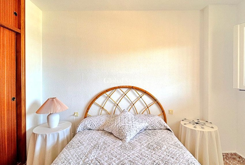 Wiederverkauf - WOHNUNG -
TORREVIEJA - Costa Blanca