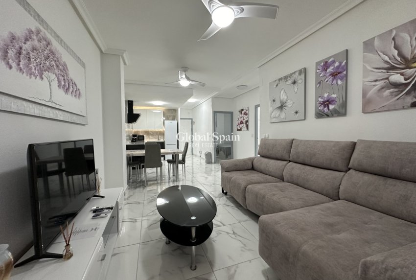 Wiederverkauf - WOHNUNG -
TORREVIEJA - Costa Blanca