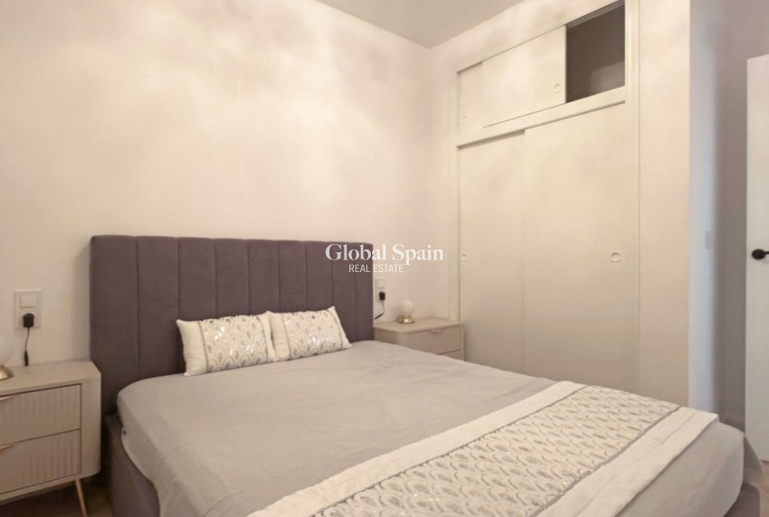 Wiederverkauf - WOHNUNG -
TORREVIEJA - Costa Blanca