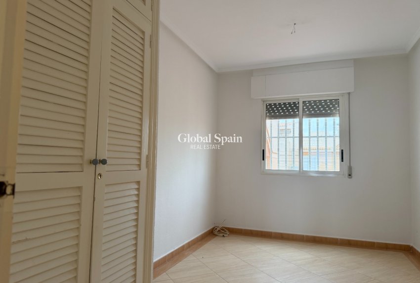 Wiederverkauf - WOHNUNG -
TORREVIEJA - Costa Blanca