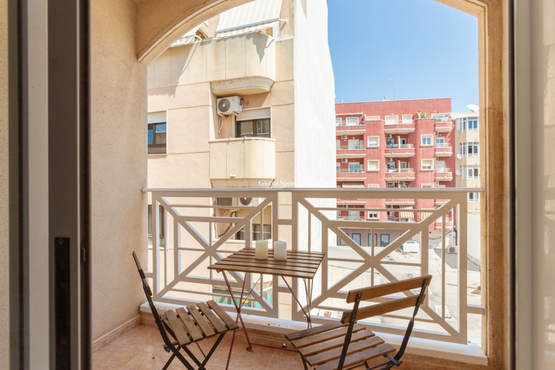 Wiederverkauf - WOHNUNG -
TORREVIEJA - Costa Blanca