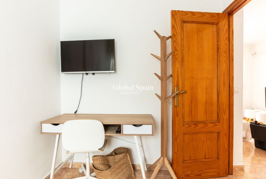 Wiederverkauf - WOHNUNG -
TORREVIEJA - Costa Blanca