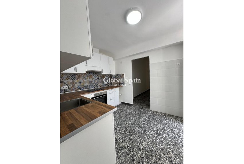 Wiederverkauf - WOHNUNG -
TORREVIEJA - Costa Blanca