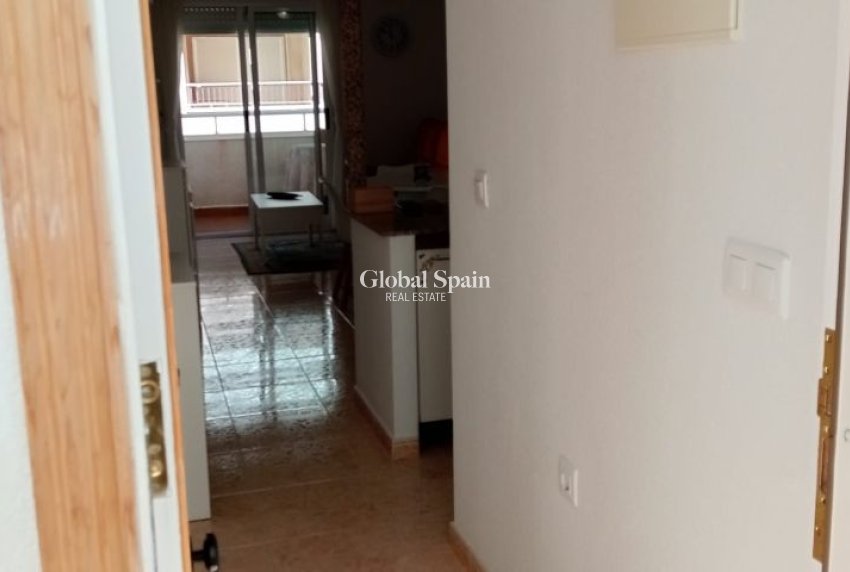 Wiederverkauf - WOHNUNG -
TORREVIEJA - Costa Blanca
