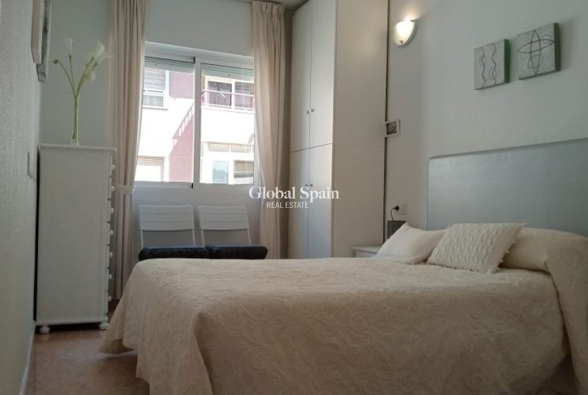 Wiederverkauf - WOHNUNG -
TORREVIEJA - Costa Blanca