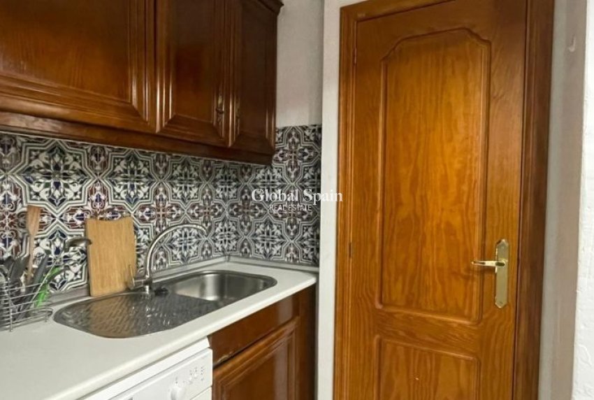 Wiederverkauf - WOHNUNG -
TORREVIEJA - Costa Blanca