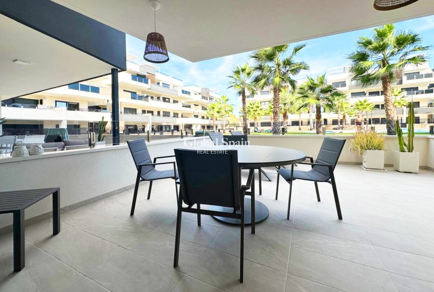 Wiederverkauf - WOHNUNG -
TORREVIEJA - Costa Blanca