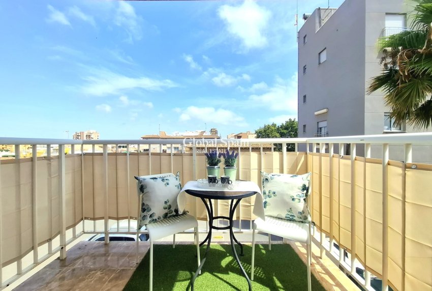 Wiederverkauf - WOHNUNG -
TORREVIEJA - Costa Blanca