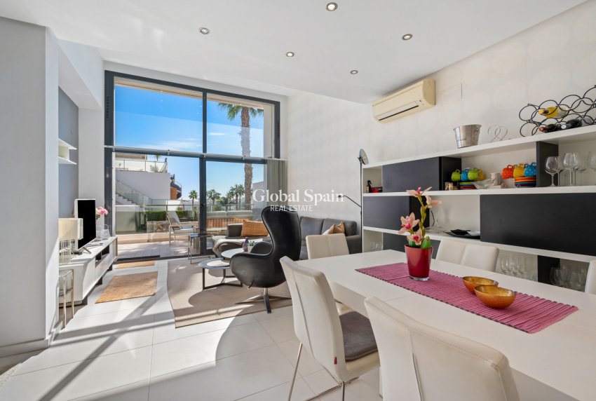 Wiederverkauf - WOHNUNG -
TORREVIEJA - Costa Blanca