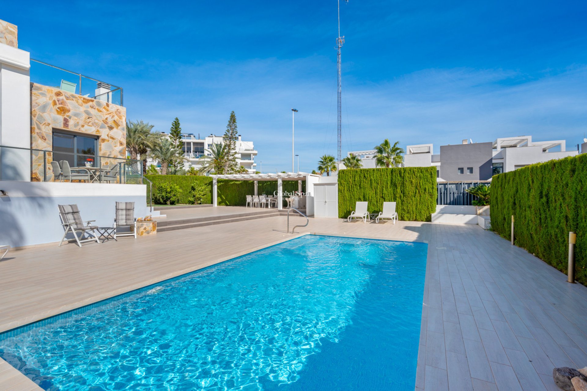 Wiederverkauf - WOHNUNG -
TORREVIEJA - Costa Blanca