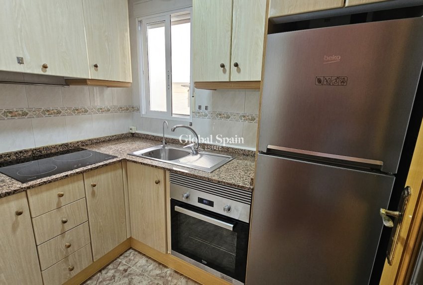 Wiederverkauf - WOHNUNG -
TORREVIEJA - Costa Blanca