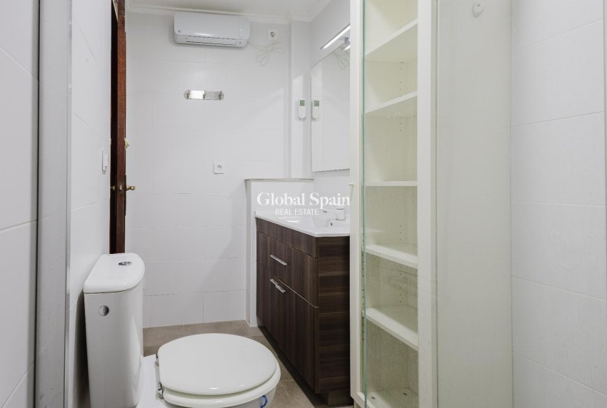 Wiederverkauf - WOHNUNG -
TORREVIEJA - Costa Blanca