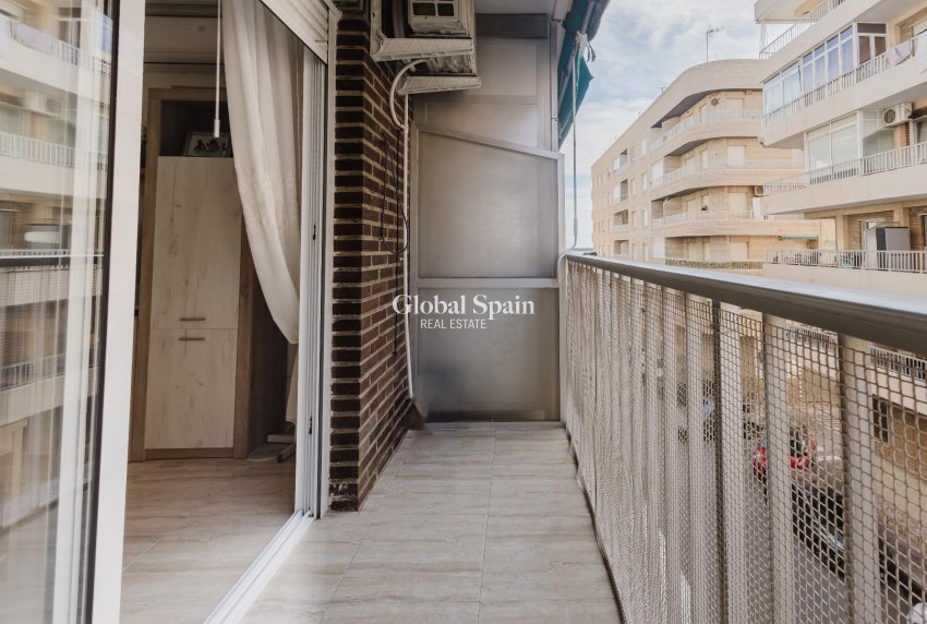 Wiederverkauf - WOHNUNG -
TORREVIEJA - Costa Blanca