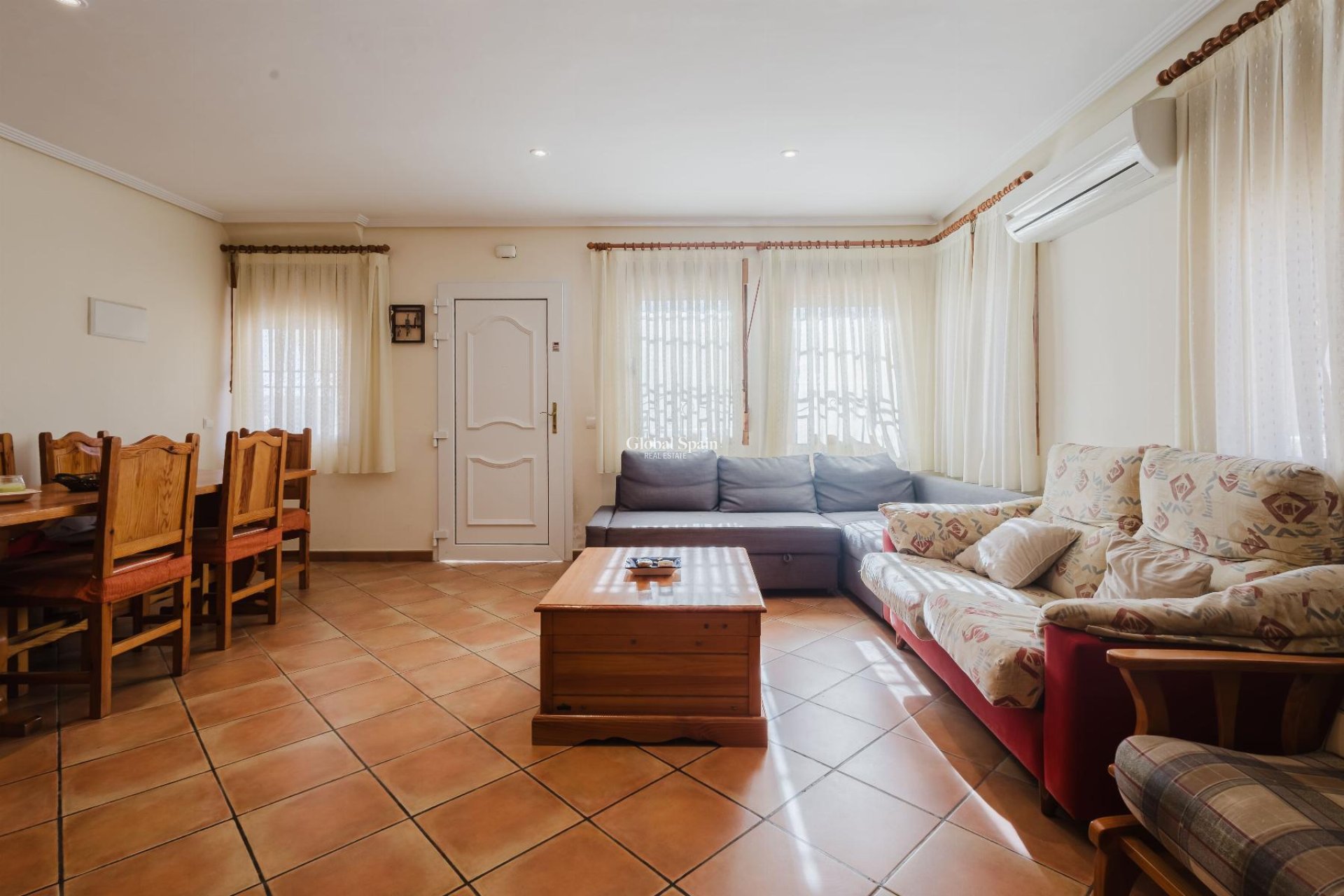 Wiederverkauf - WOHNUNG -
TORREVIEJA - Costa Blanca