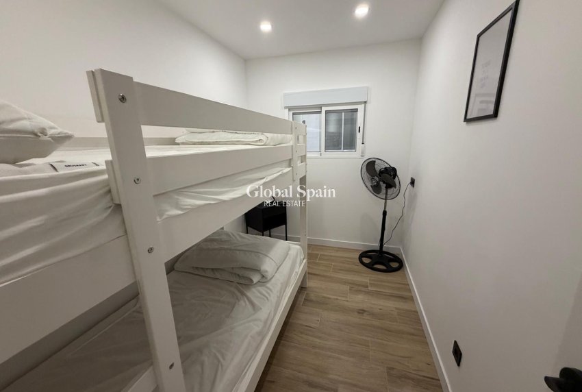 Wiederverkauf - WOHNUNG -
TORREVIEJA - Costa Blanca