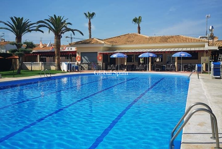 Wiederverkauf - WOHNUNG -
TORREVIEJA - Costa Blanca