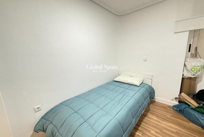 Wiederverkauf - WOHNUNG -
TORREVIEJA - Costa Blanca