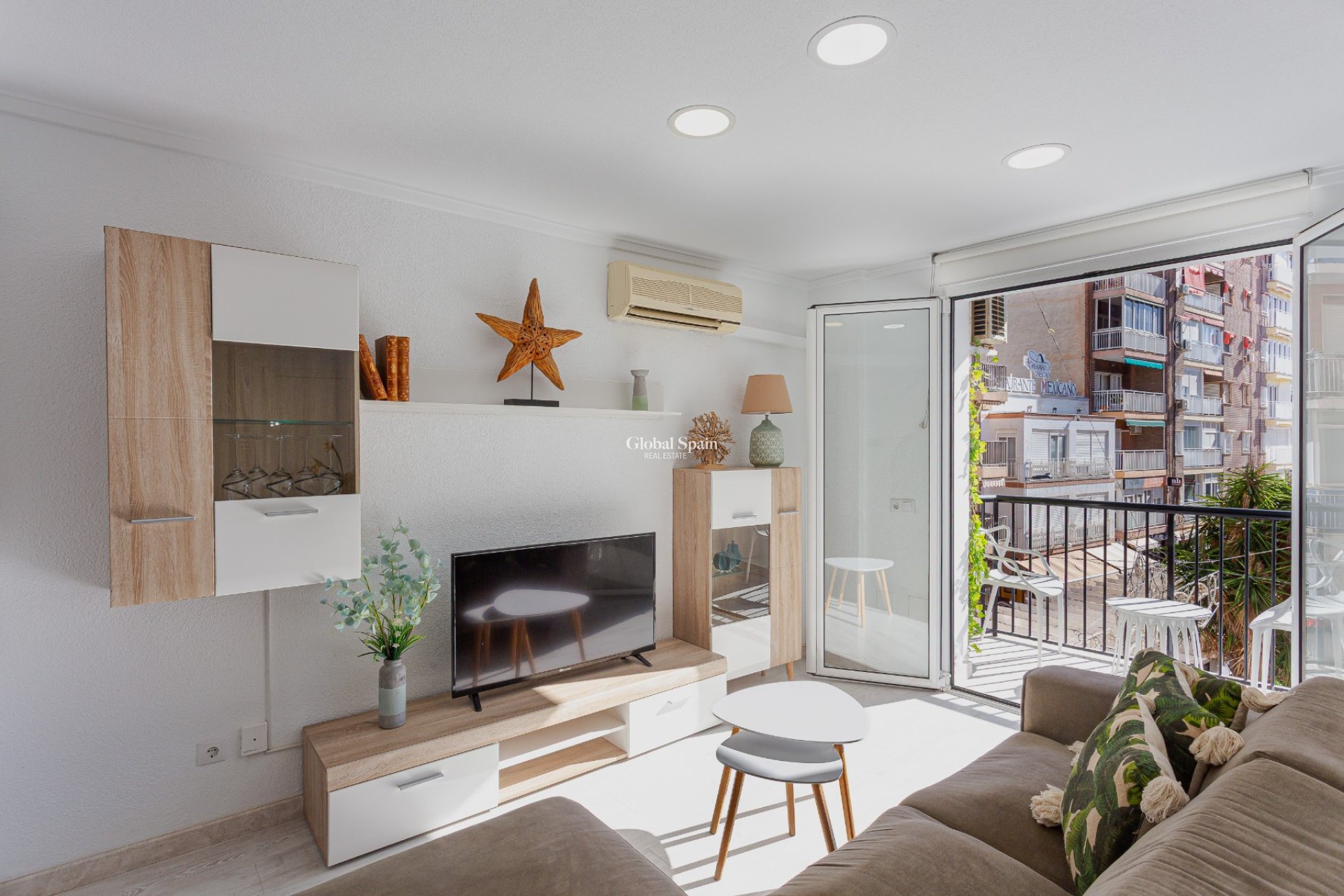 Wiederverkauf - WOHNUNG -
TORREVIEJA - Costa Blanca