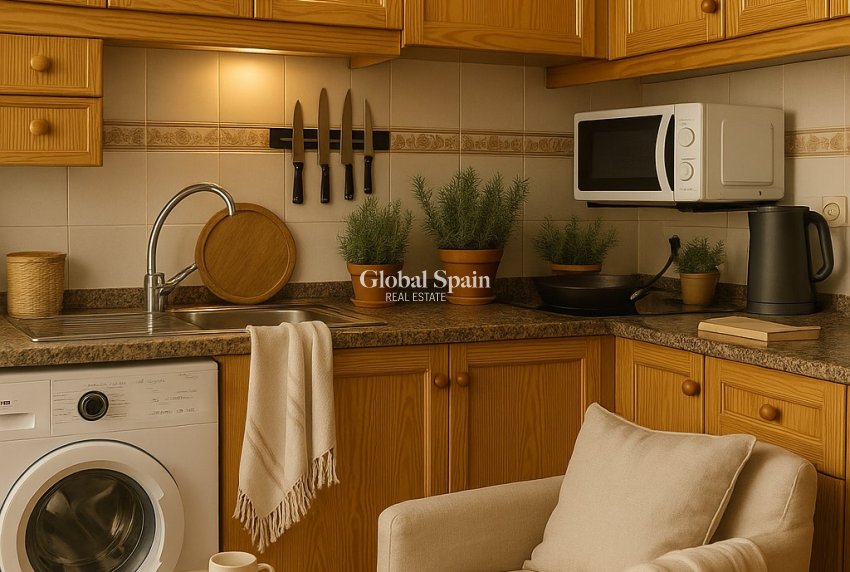 Wiederverkauf - WOHNUNG -
TORREVIEJA - Costa Blanca