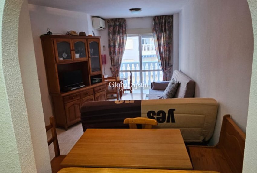 Wiederverkauf - WOHNUNG -
TORREVIEJA - Costa Blanca