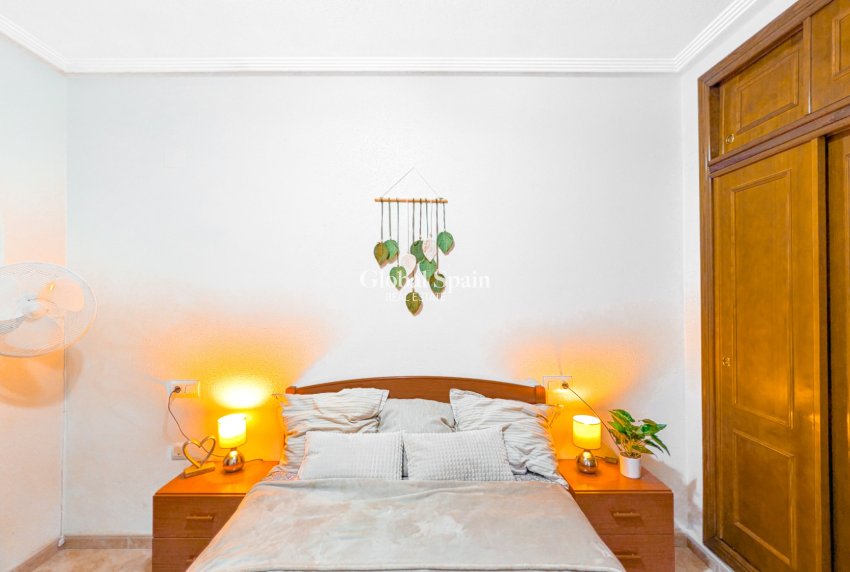 Wiederverkauf - WOHNUNG -
TORREVIEJA - Costa Blanca