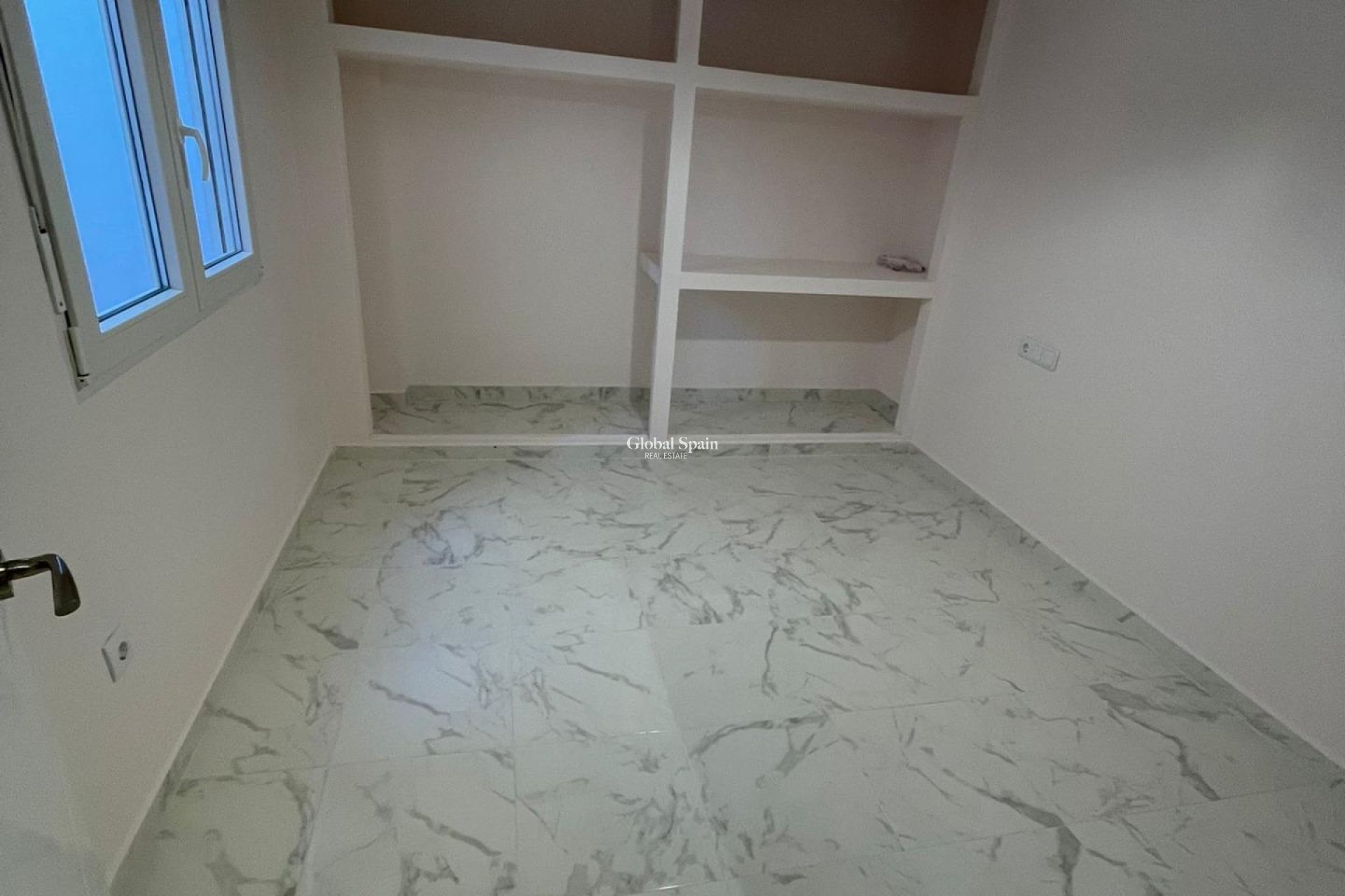 Wiederverkauf - WOHNUNG -
TORREVIEJA - Costa Blanca