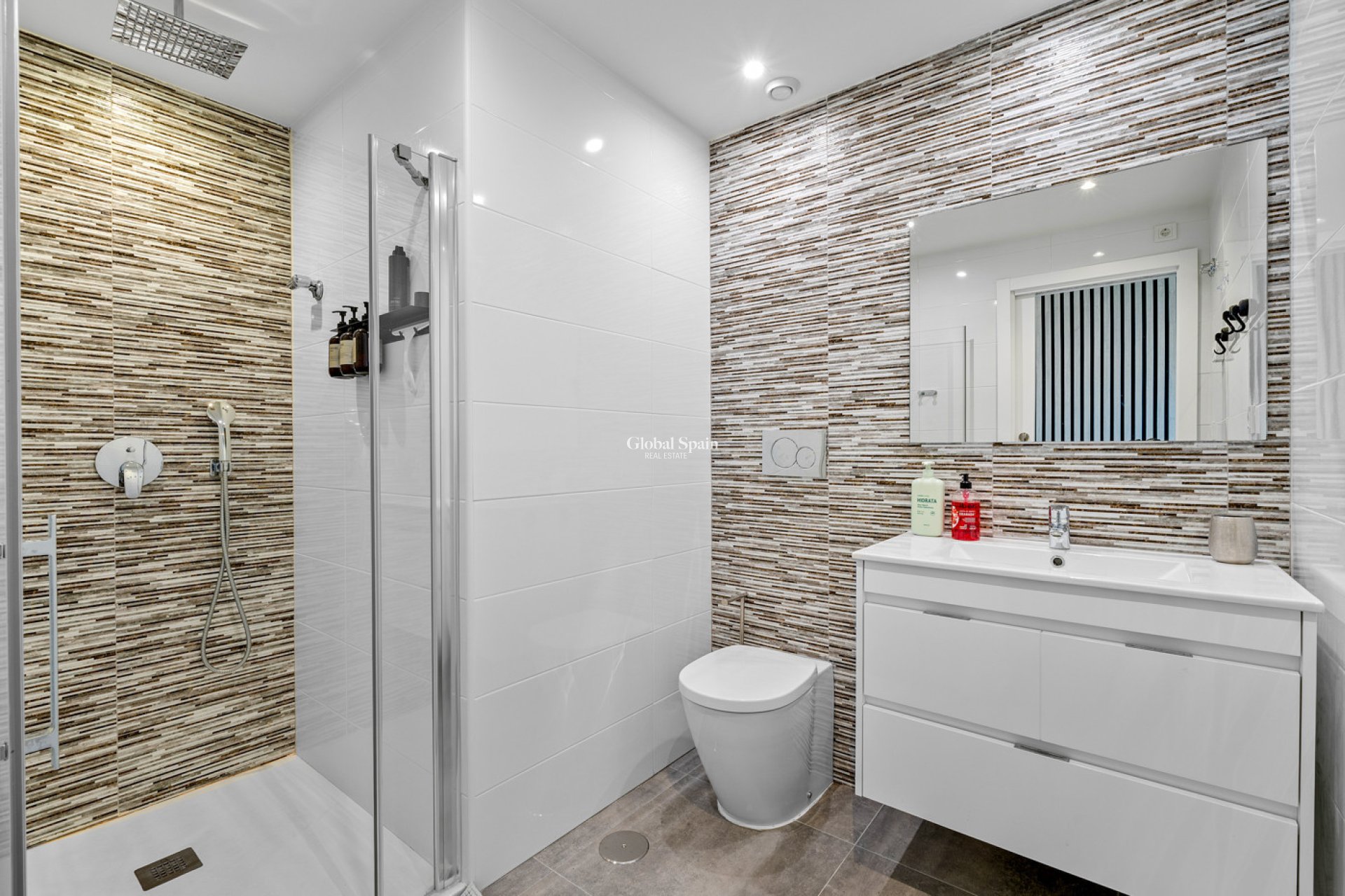 Wiederverkauf - WOHNUNG -
TORREVIEJA - Costa Blanca