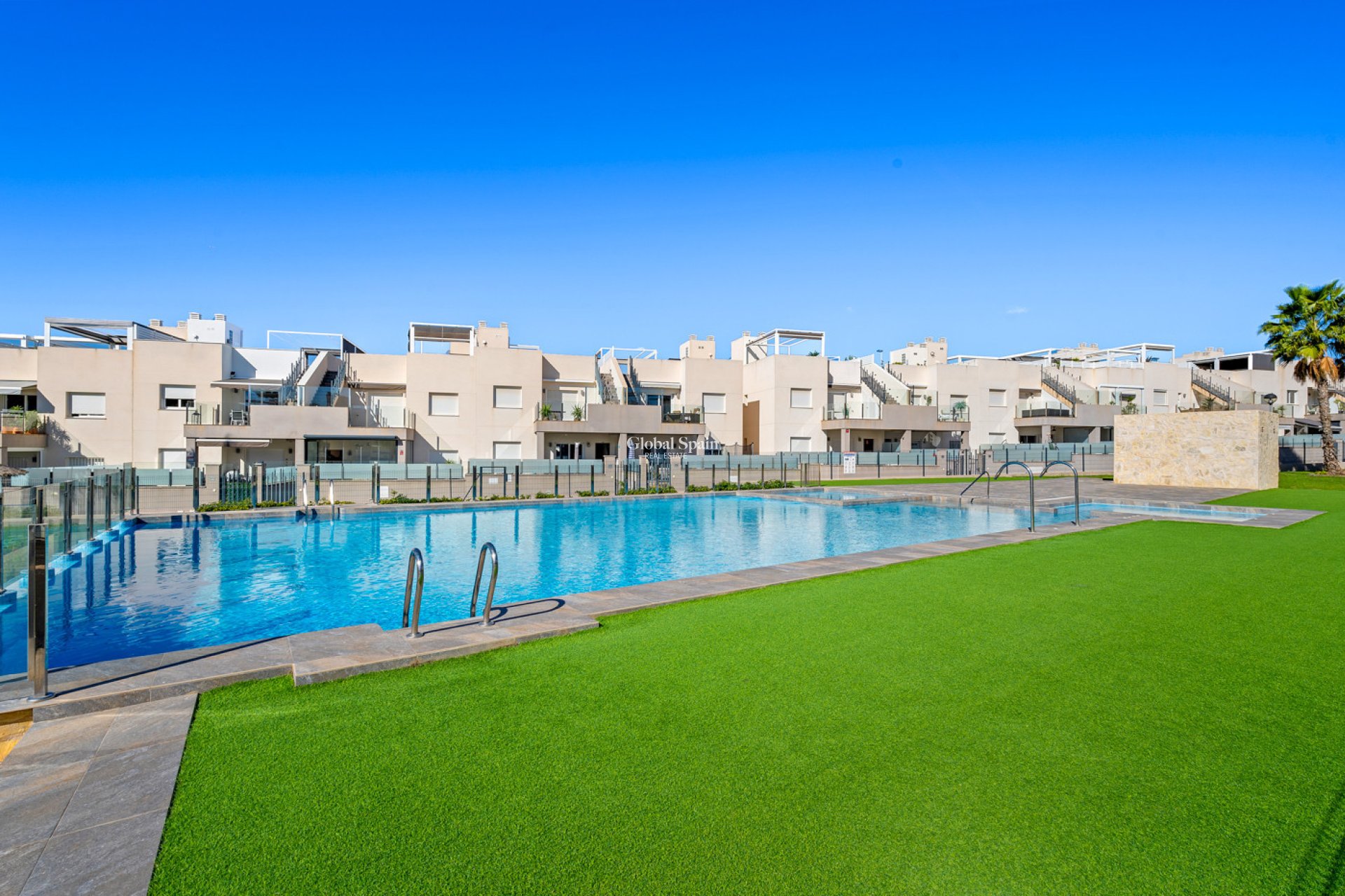 Wiederverkauf - WOHNUNG -
TORREVIEJA - Costa Blanca