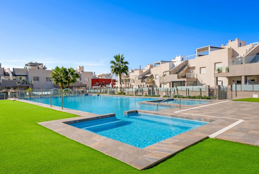 Wiederverkauf - WOHNUNG -
TORREVIEJA - Costa Blanca