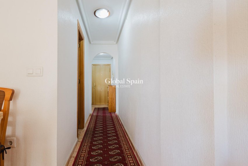 Wiederverkauf - WOHNUNG -
TORREVIEJA - Costa Blanca