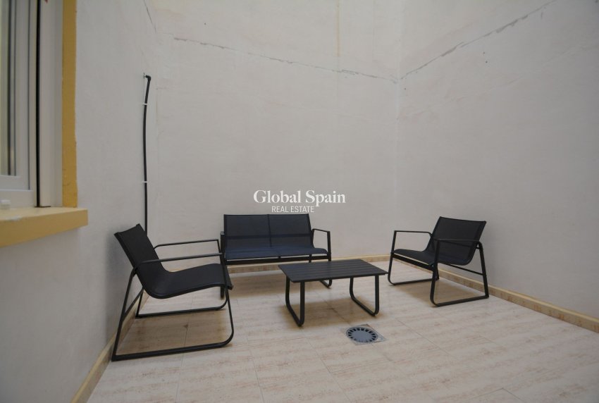 Wiederverkauf - WOHNUNG -
TORREVIEJA - Costa Blanca