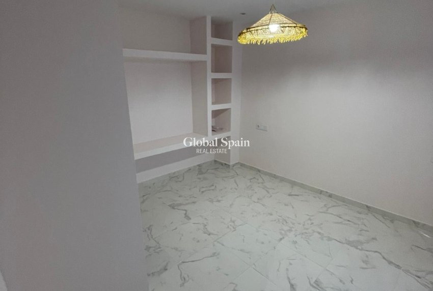 Wiederverkauf - WOHNUNG -
TORREVIEJA - Costa Blanca