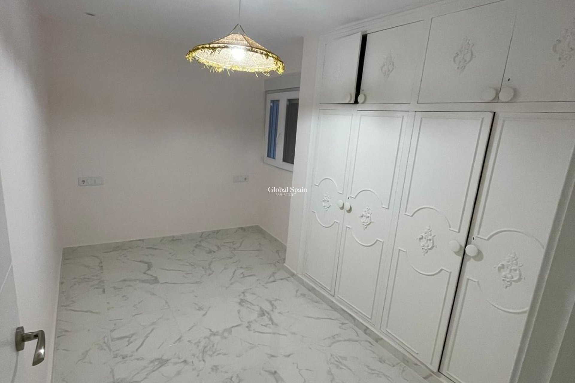 Wiederverkauf - WOHNUNG -
TORREVIEJA - Costa Blanca